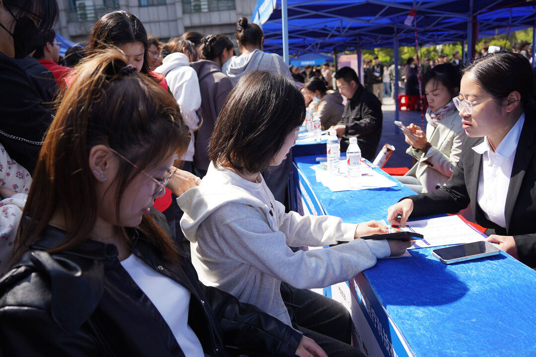 "The secretary of the Municipal Party Committee into the university" - Zhang Xiangan issued a talent invitation to the majority of young students